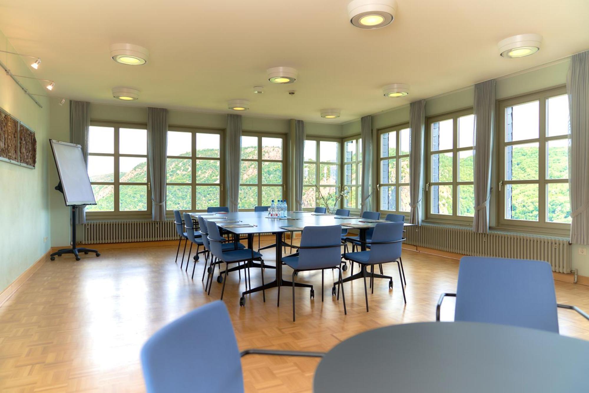 Hotel Ev.Familienferien-Und Bildungsstaette Ebernburg à Bad Münster am Stein-Ebernburg Extérieur photo