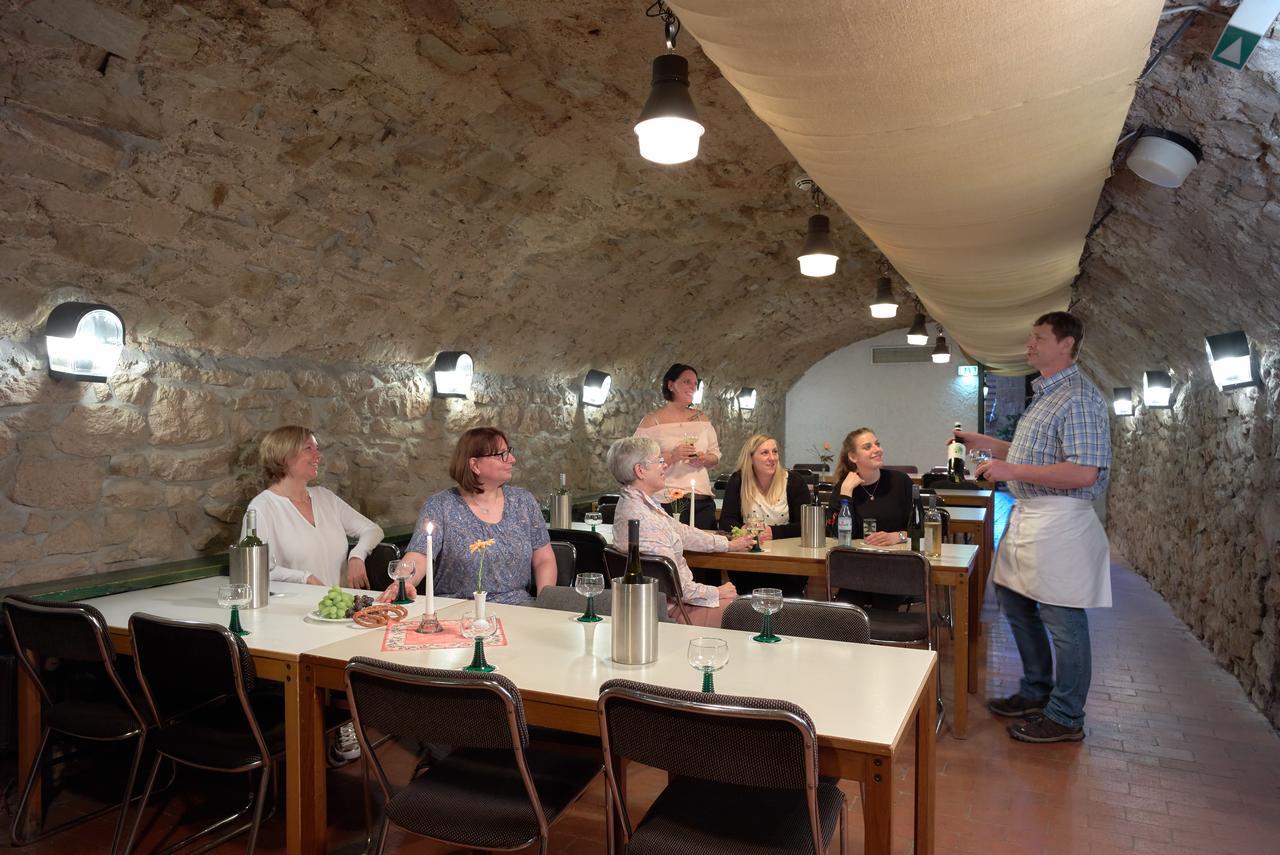 Hotel Ev.Familienferien-Und Bildungsstaette Ebernburg à Bad Münster am Stein-Ebernburg Extérieur photo